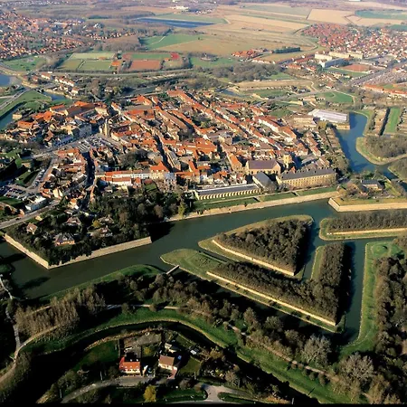 Cosy Et Lumineux Centre * Гравлин